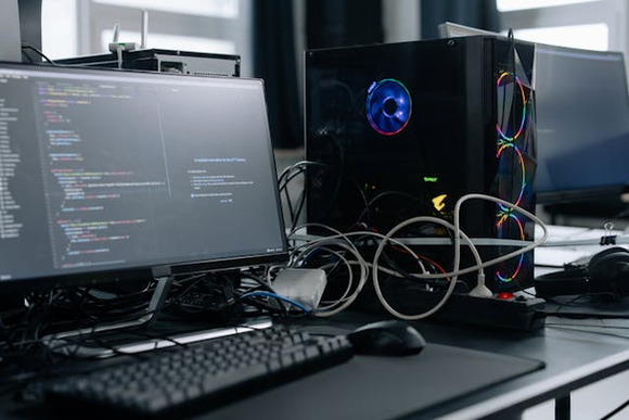 Skills to Become a Full Stack Developer in 2025